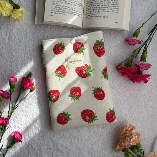 Booksleeve Aardbeien, Bloemen of Hartjes