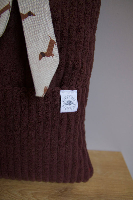 Booksleeve Brown & Dogs